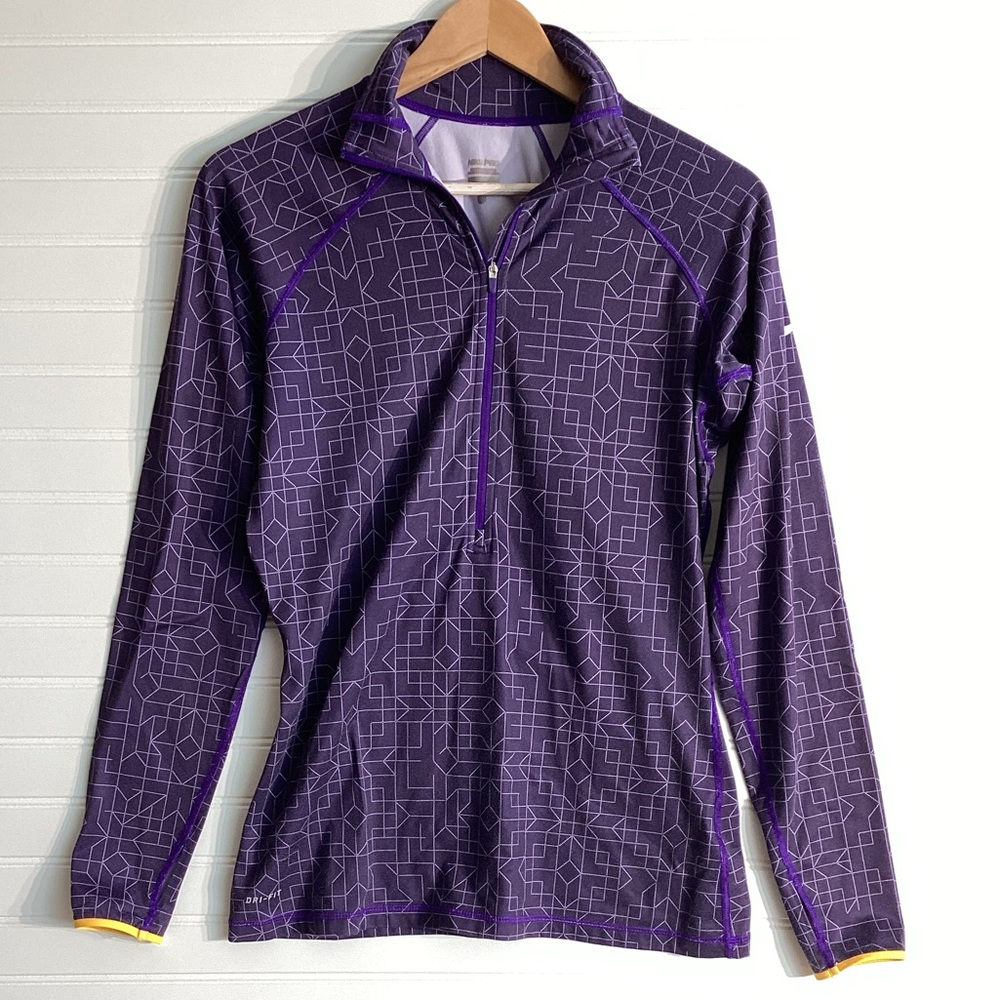 Nike Women’s Half-Zip Pullover
